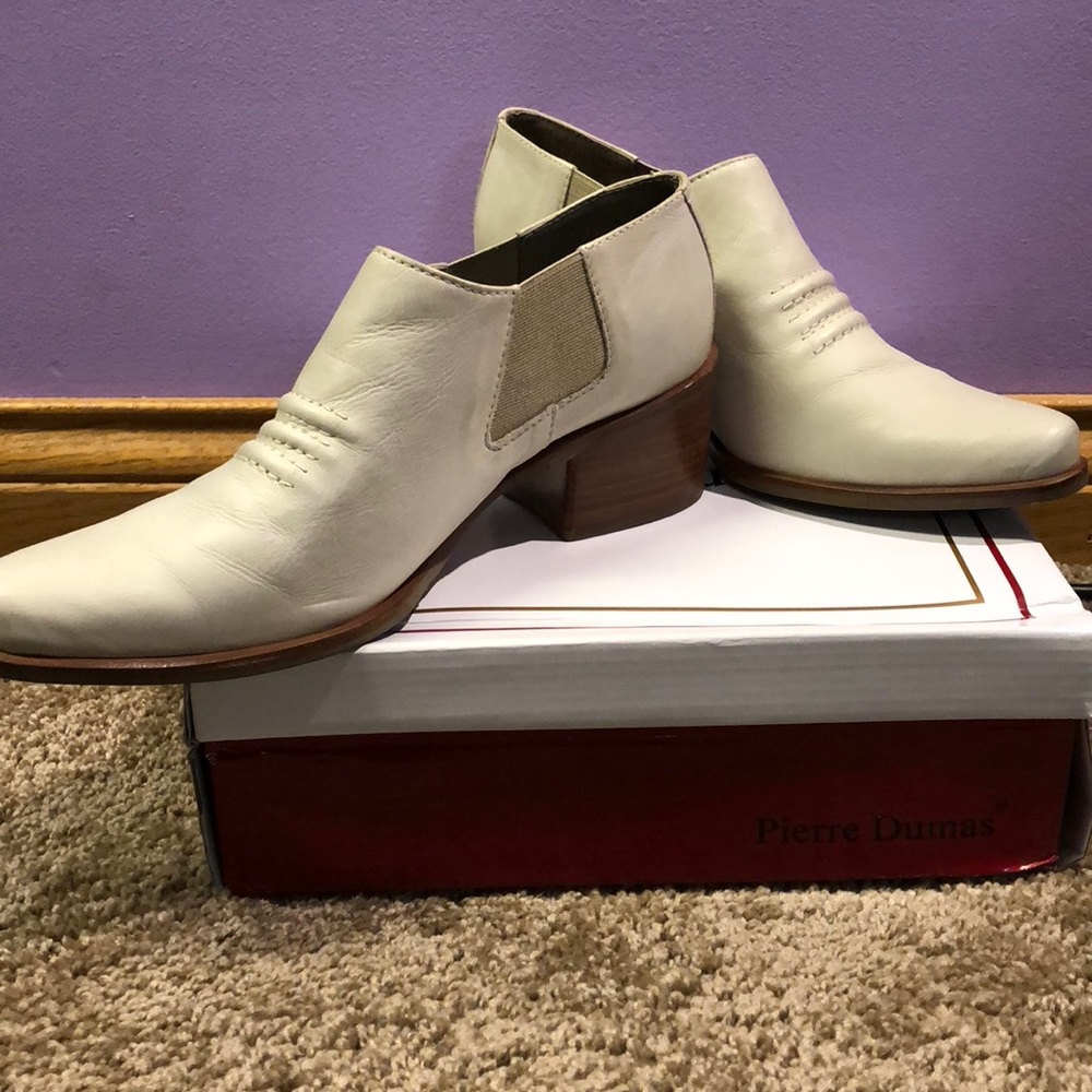 Vintage White Bootie